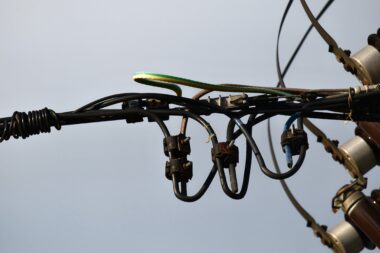 La Russie frappe le réseau électrique ukrainien, faisant sept morts, dont un enfant(pixnio)