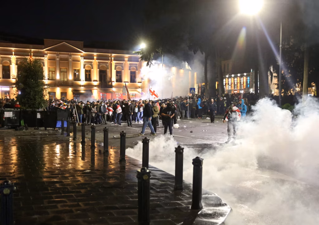 Géorgie – indignation après un projet de loi visant à durcir les sanctions contre les manifestants et les partis d’opposition (AP)