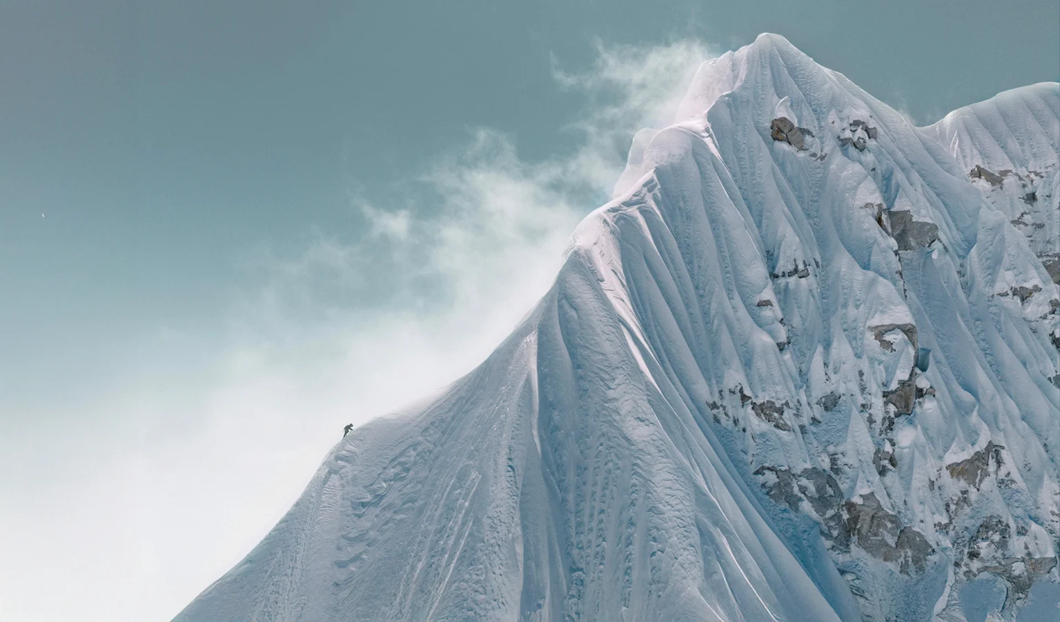 Himalaya - deux alpinistes français réussissent la première ascension du Jannu Est
