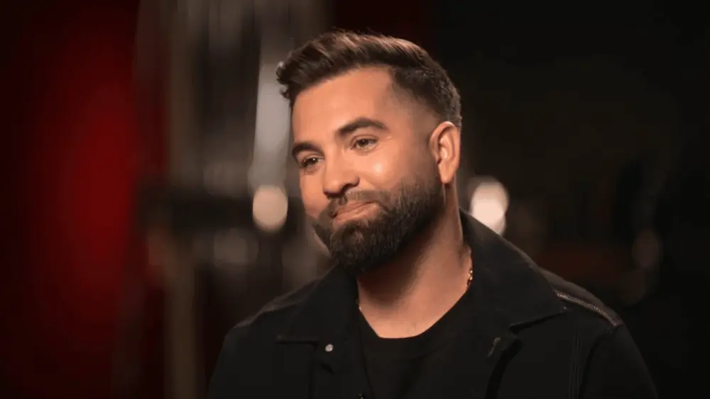 Coup dur pour Kendji Girac : le chanteur terrassé par la grippe, ses dédicaces annulées