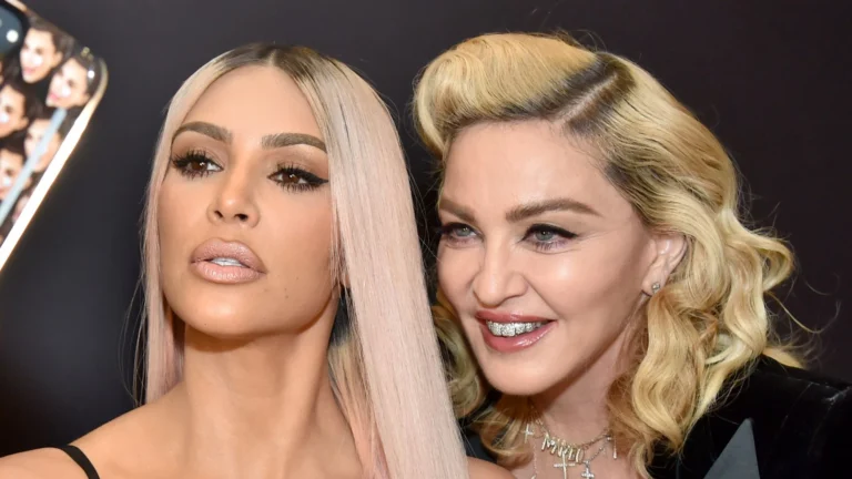Kim Kardashian révèle avoir été la dog-sitter de Madonna dans son enfance : une anecdote inattendue
