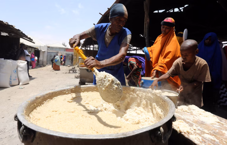 La Somalie menacée - le PAM réduit drastiquement son aide alimentaire faute de financements (AP)