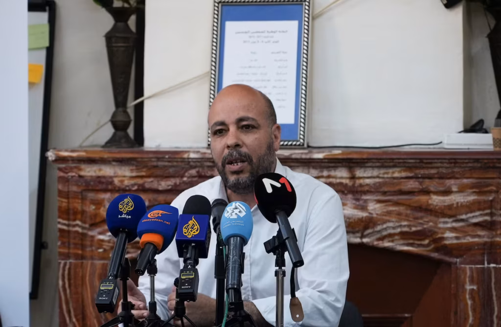 La Tunisie suspend pour un mois un important groupe de défense des droits des migrants (AP)