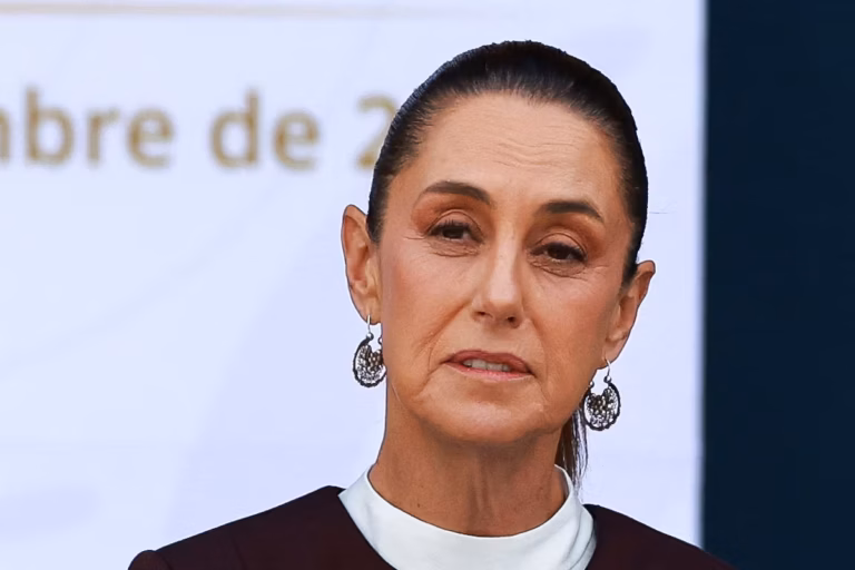 Le Mexique suspend temporairement la hausse prévue des droits de douane sur les produits chinois (AP)