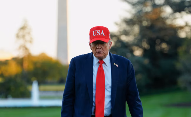 Le projet de reprise des essais nucléaires ordonné par Trump provoque inquiétude et désordre à Washington (AP)