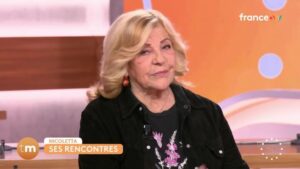 Malaise en direct : Nicoletta coupe net une question sur Claude François, "Je n'ai pas envie d'en parler"