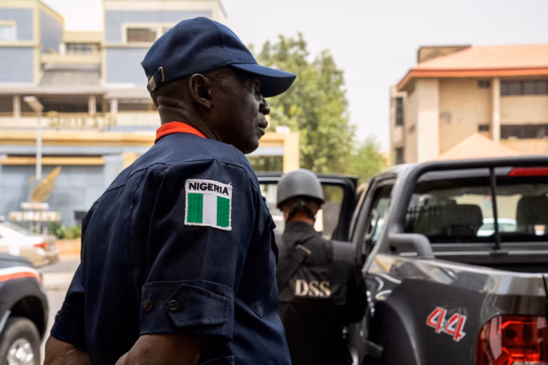 Nigeria - le procès pour terrorisme du chef séparatiste Nnamdi Kanu à nouveau reporté (AP)