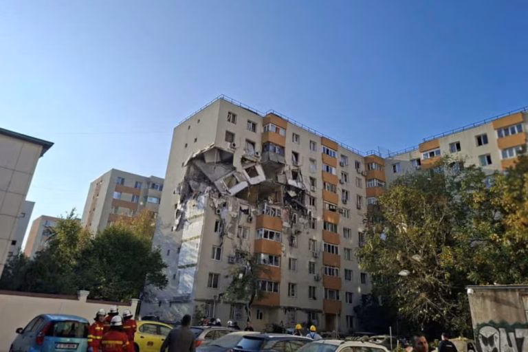 Roumanie - trois morts et 14 blessés dans une explosion à Bucarest (AP)