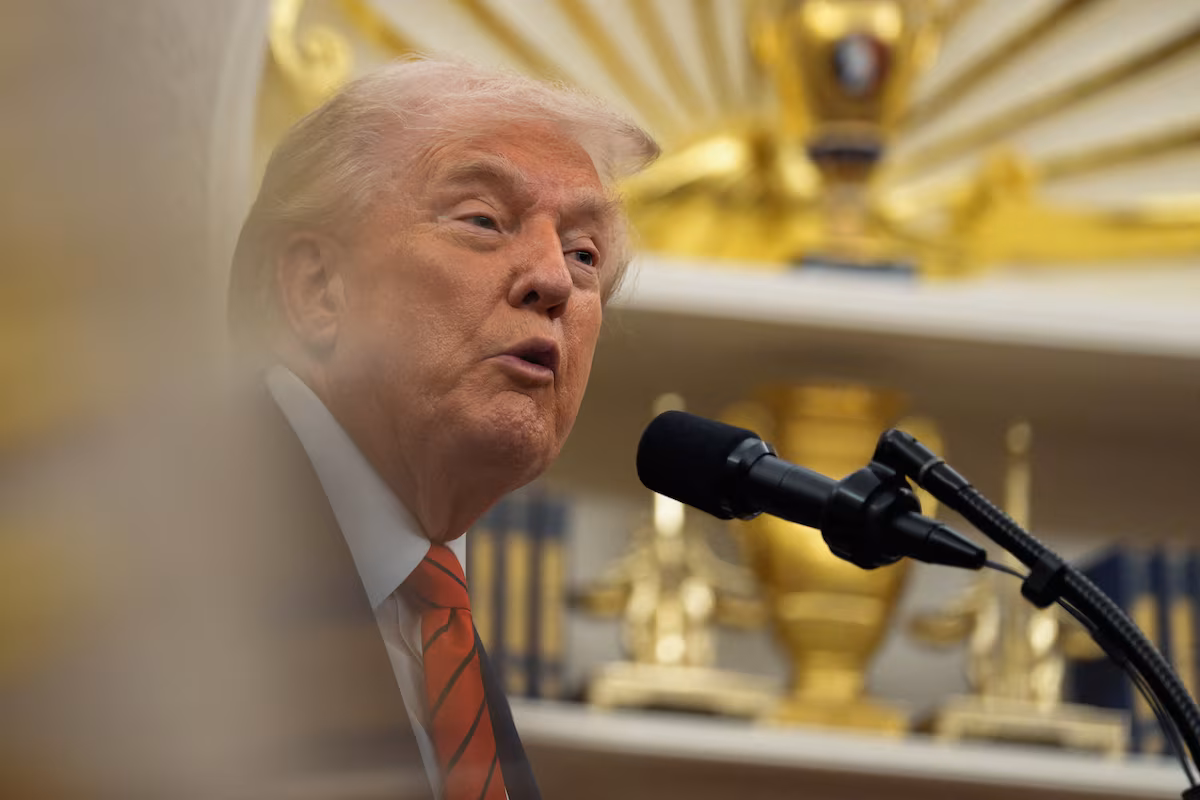 Trump avertit Maduro : « Le président vénézuélien ne veut pas jouer avec les États-Unis » (AP)