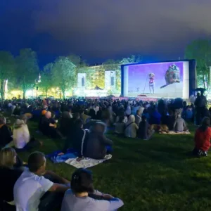 Ugo Bienvenu récompensé à Annecy pour “Arco”, une fable animée pleine d’espoir