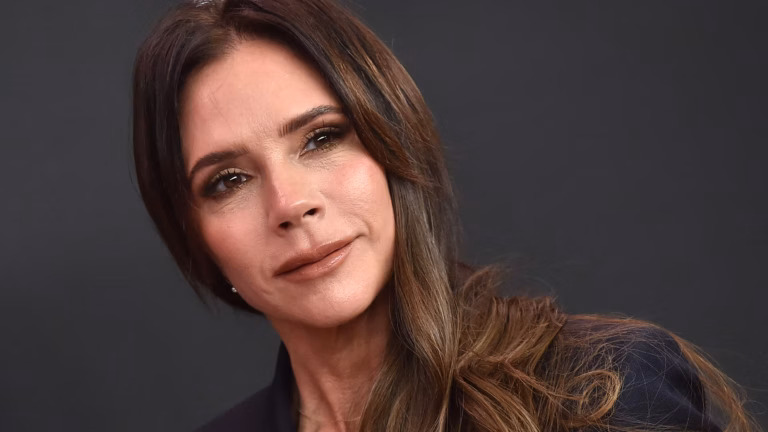 Victoria Beckham à l’honneur sur Netflix dans un documentaire sobre et maîtrisé (heute)