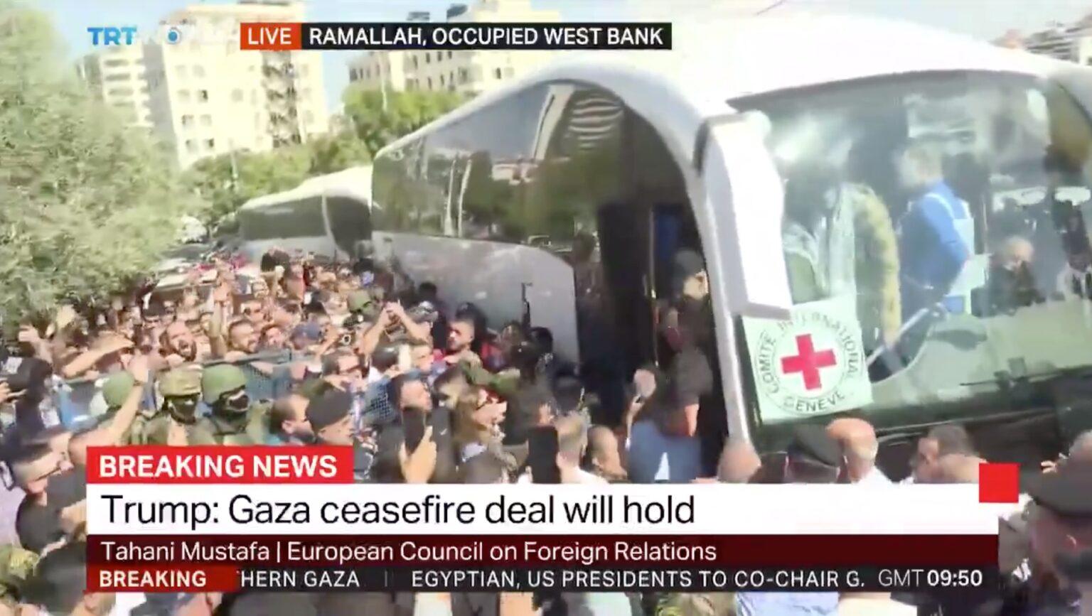 Explosion de joie à Ramallah pour l’arrivée des Palestiniens libérés par Israël. (DR)