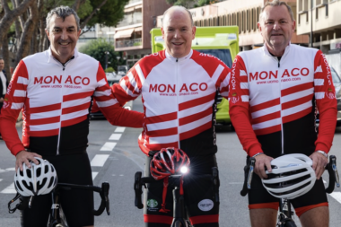 Albert de Monaco s'élance sur le parcours de la Vuelta 2026