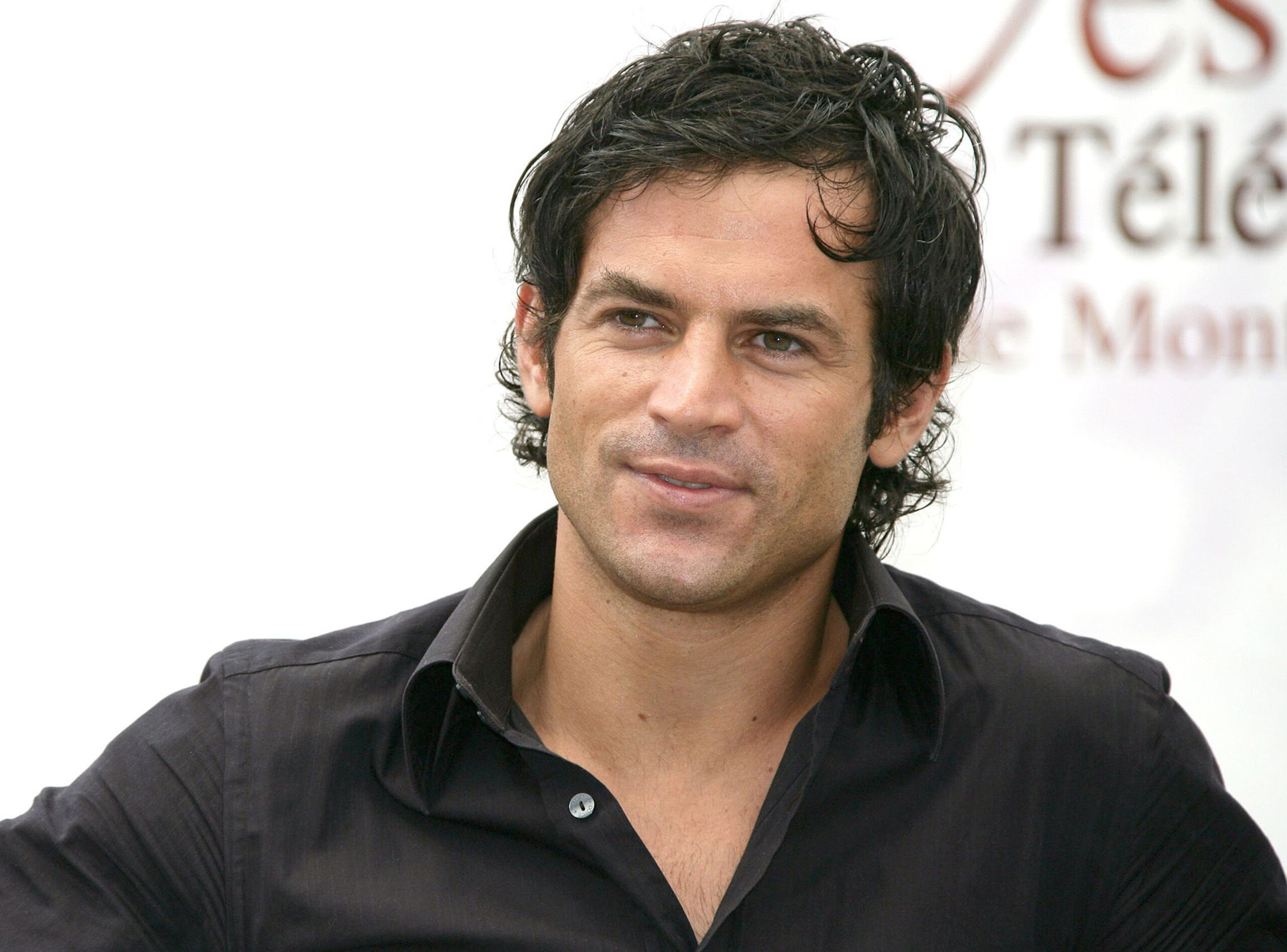 Filip Nikolic 35 Ans