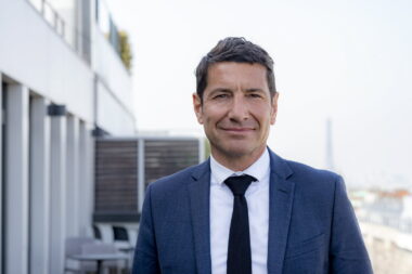 David Lisnard appelle à la censure du gouvernement et au départ d'Emmanuel Macron