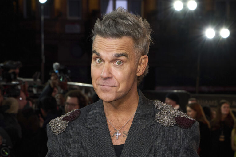 La honte ! Le concert de Robbie Williams prévu demain à Istanbul annulé en raison de son "héritage juif"