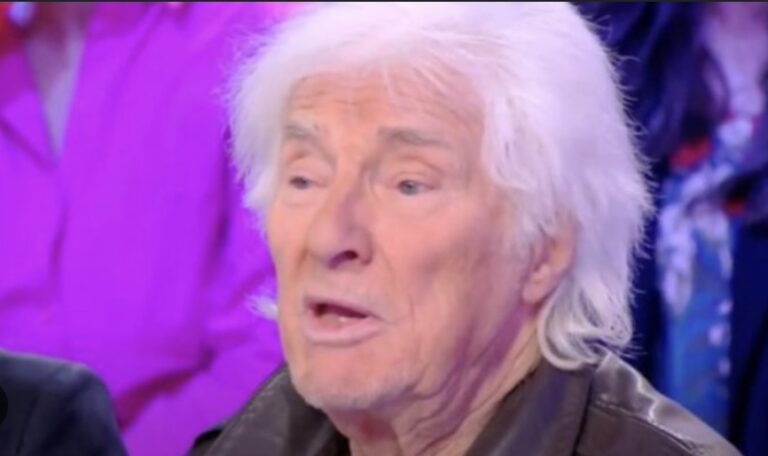 Hugues Aufray, 96 ans, pousse un coup de gueule : « Je suis blacklisté par les festivals »