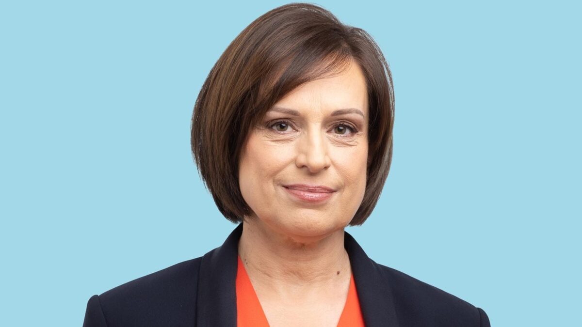 Qui est Alexandra Martin, seule députée LR à voter la censure du gouvernement Lecornu ?