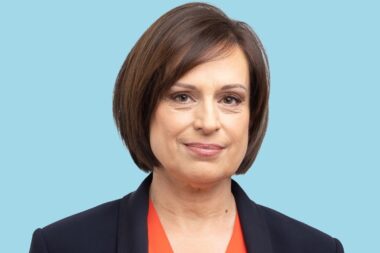 Qui est Alexandra Martin, seule députée LR à voter la censure du gouvernement Lecornu ?