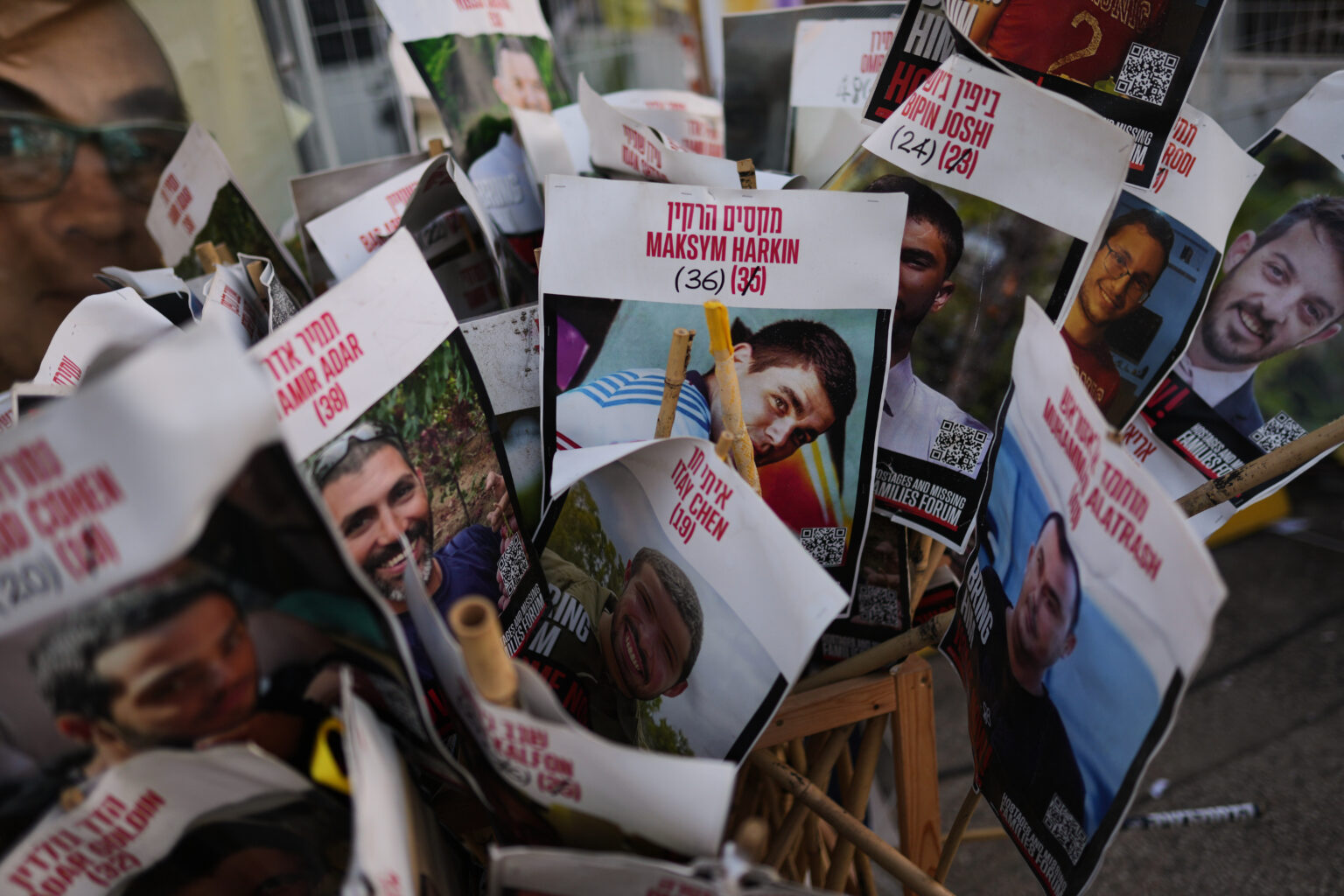 Paix à Gaza : l’attente insoutenable pour la libération des derniers otages israéliens. (AP/Francisco Seco)