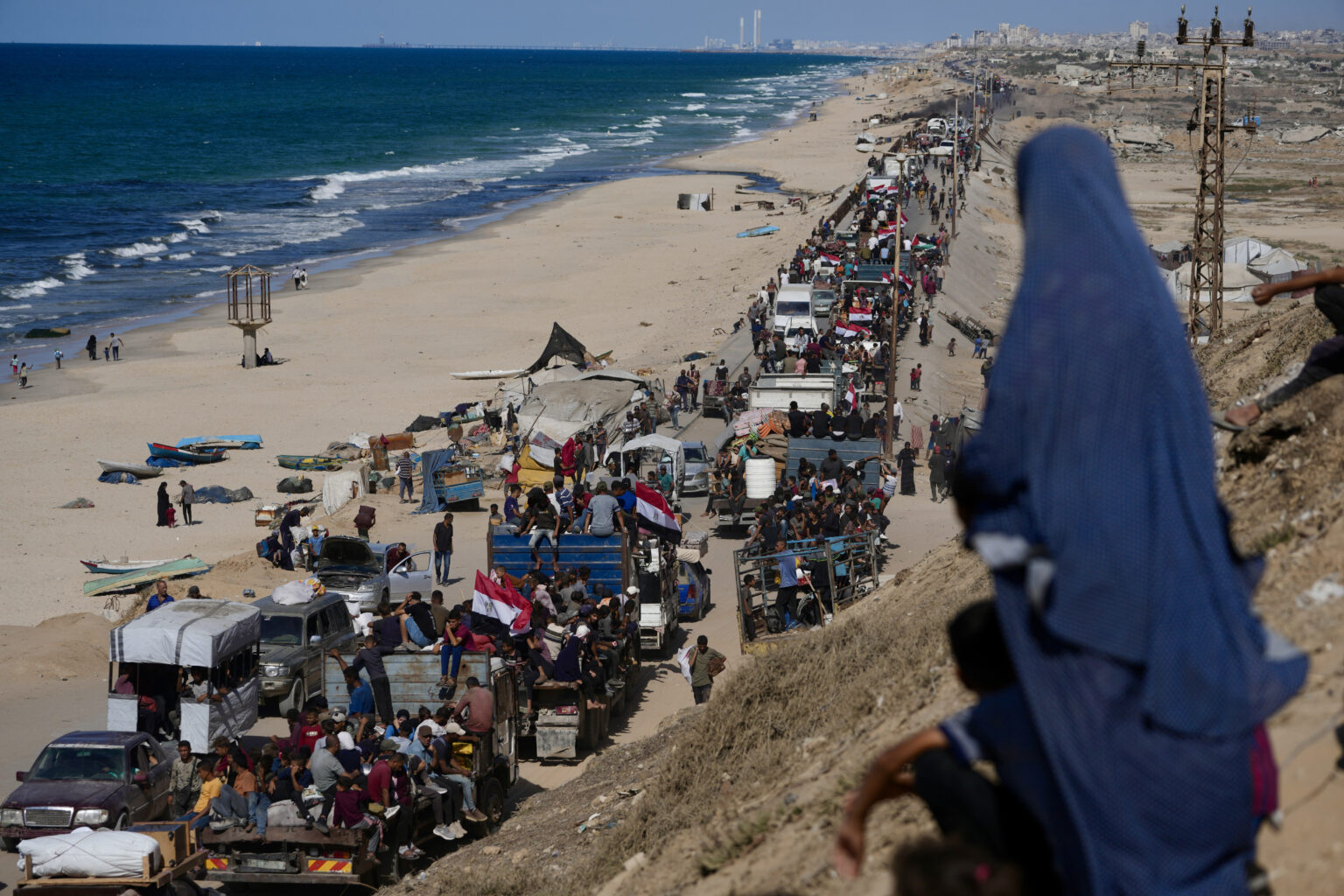 Plus de 500.000 personnes on pu regagner le nord de Gaza après le cessez-le-feu. (AP/Jehad Alshrafi)