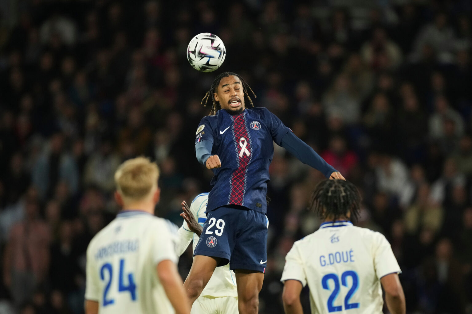 Ligue 1 : le PSG et Strasbourg se neutralisent (3-3) au terme d’un match spectaculaire (AP/Christophe Ena)