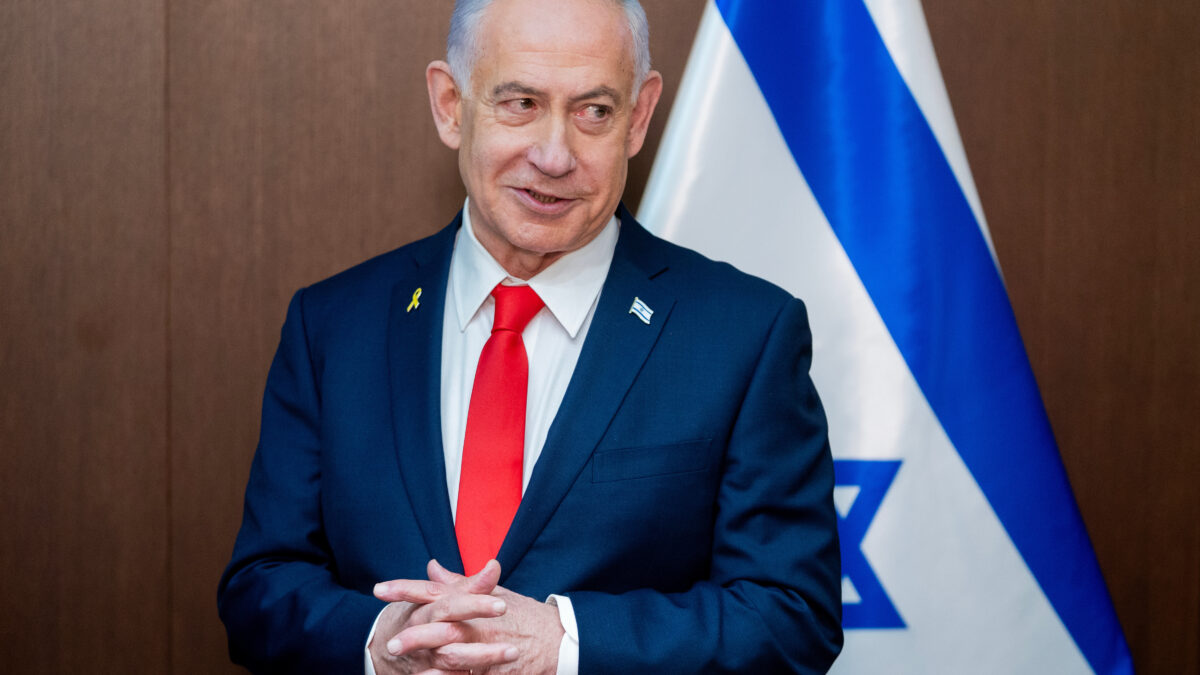 Benjamin Netanyahu ordonne des frappes immédiates à Gaza après une violation du cessez-le-feu par le Hamas. (AP)