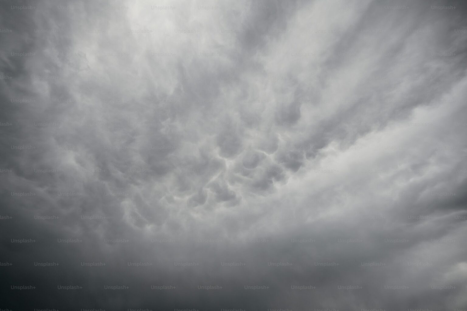 Météo du mardi 28 octobre : un mardi gris mais nettement plus doux