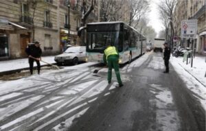 Neige à très basse altitude et froid mordant pour ce mercredi