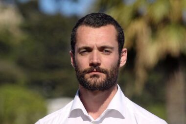 Municipales à Menton : Louis Sarkozy adoubé par LR, symbole d’un naufrage idéologique