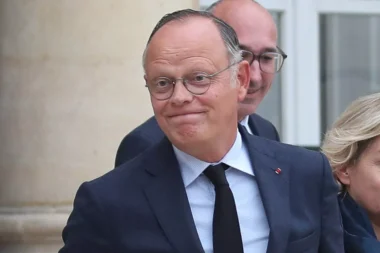 Edouard Philippe se défend : « Je n’ai pas fragilisé les institutions »