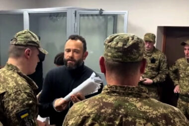 VIDÉO - Volodymyr Zelensky accusé de corruption par l'ex-député ukrainien et prisonnier politique Oleksandr Dubinsky