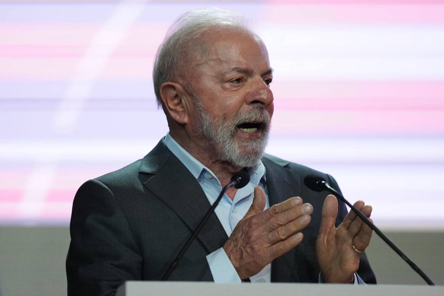 Brésil : L’ancien ministre des droits humains de Lula accusé de violences sexuelles (AP Photo/Fernando Llano)