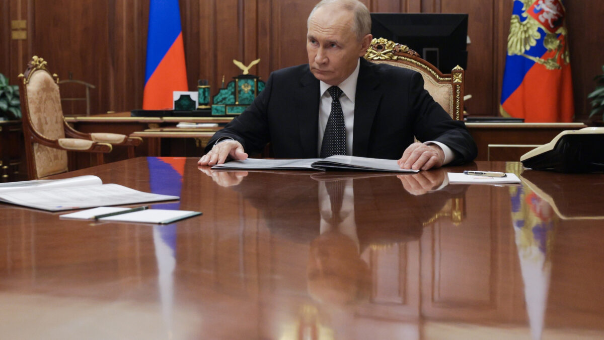 Poutine fait payer les Russes pour maintenir l’effort de guerre (Gavriil Grigorov/Sputnik, Kremlin Pool Photo via AP)