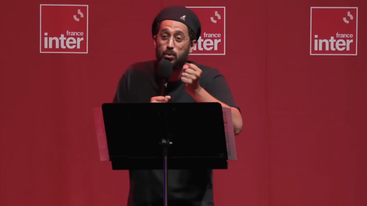 L'humouriste Djamil le Shlag revendique une discrimination assumée contre "les blancs"