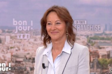 Ségolène Royal rêve encore de 2007 et propose d’être élue… dix-sept ans après