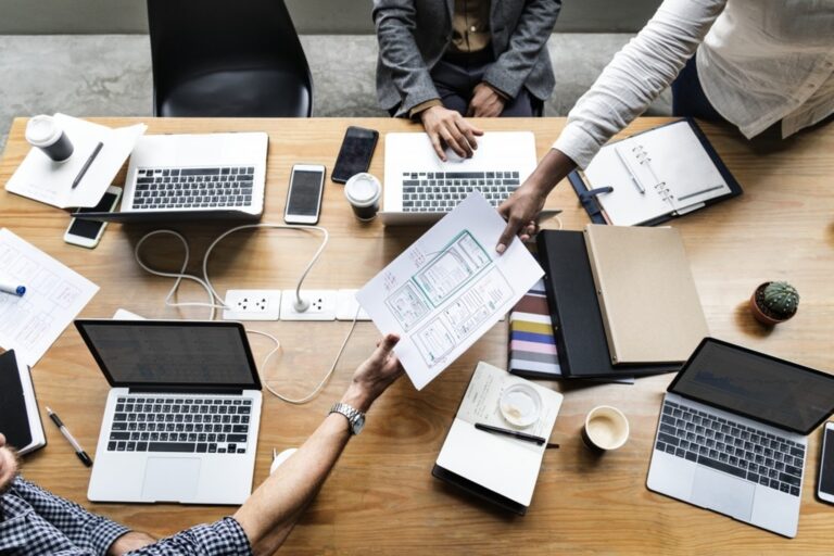 Engagement au travail, ce qui compte vraiment (et ce n’est pas que le salaire)