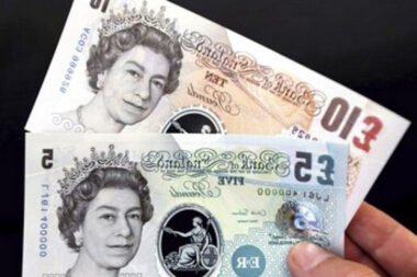 Face à l’explosion des prix, des artistes britanniques réclament un encadrement de la revente de billets