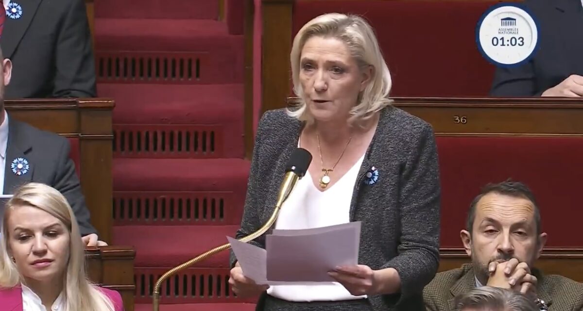 Accord franco-algérien de 1968 : Lecornu veut renégocier, Marine Le Pen réclame l’application du vote de l’Assemblée