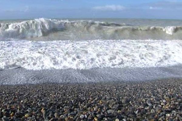 Île de Ré : un pêcheur à pied emporté par la marée, les recherches reprennent
