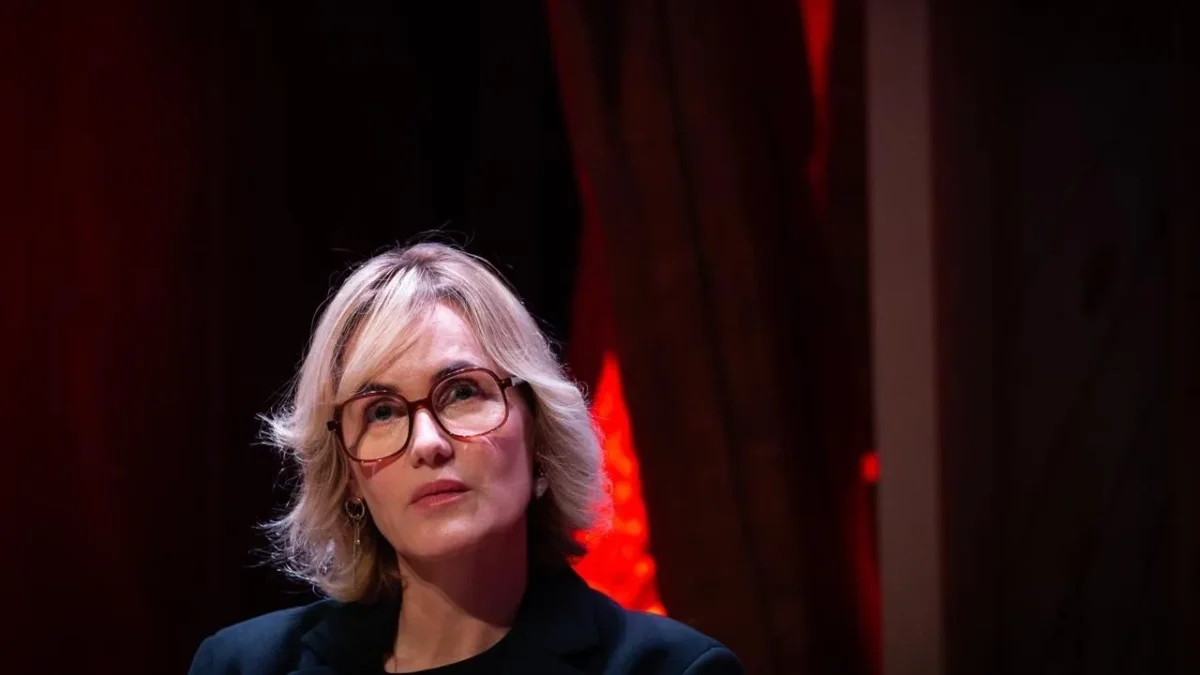 Judith Godrèche porte plainte après des menaces de viol taguées sur la façade de son domicile