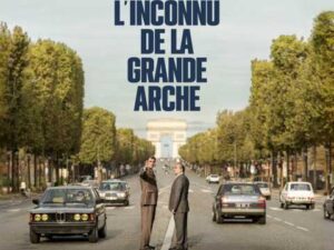 "L’Inconnu de la Grande Arche" : quand un cube devient une tragédie d’État