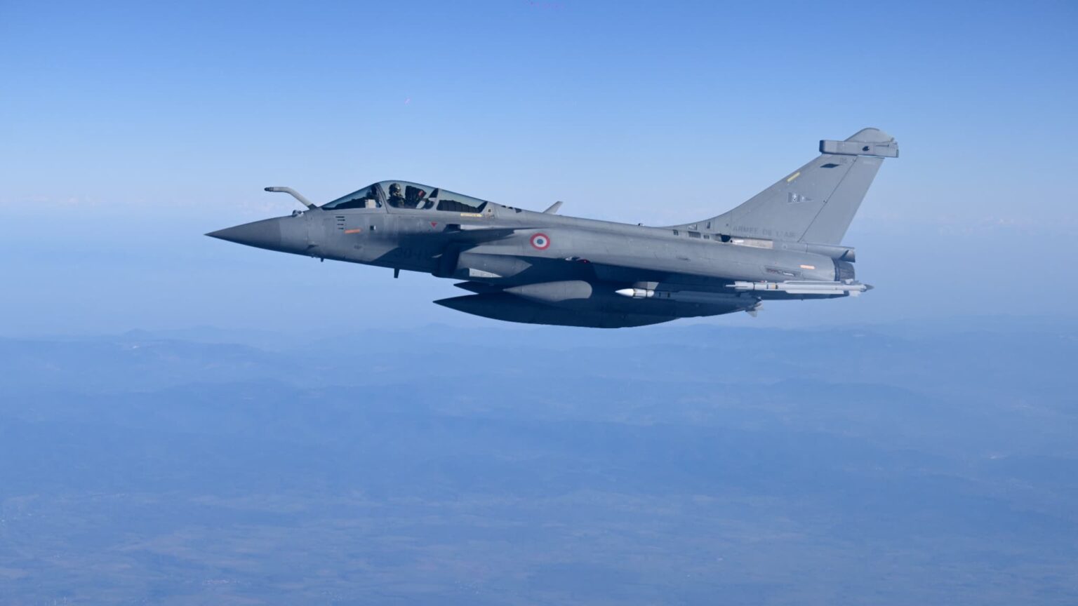 L’armée française alerte sur le manque d’avions de chasse et réclame une montée en puissance rapide