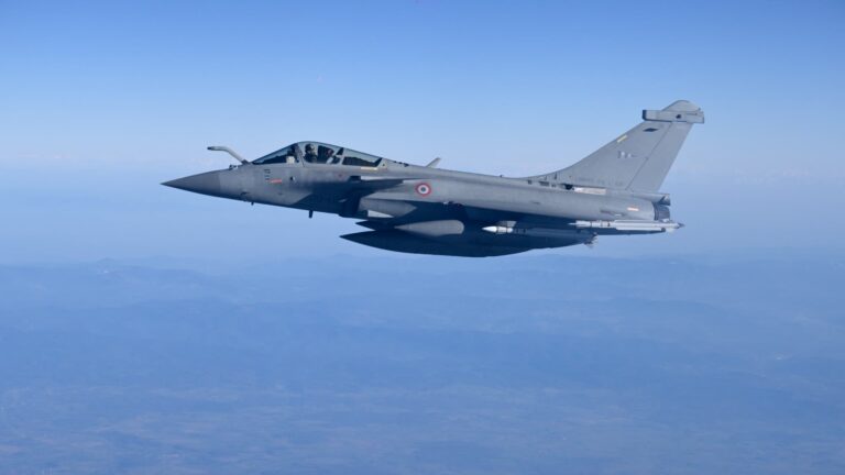L’armée française alerte sur le manque d’avions de chasse et réclame une montée en puissance rapide