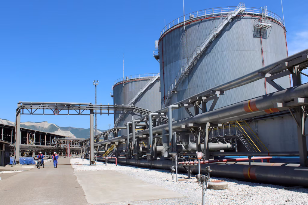 Le Kazakhstan exhorte l’Ukraine à cesser ses attaques contre le terminal pétrolier du CPC (AP)