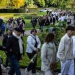 Pas-de-Calais - des centaines de personnes ont défilé à Saint-Omer en hommage à Mathis