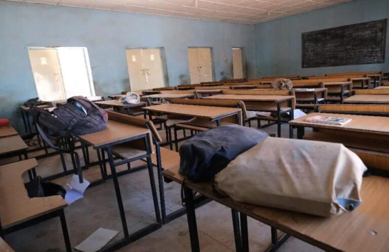 Plus de 300 enfants enlevés dans une école nigériane lors d’un des pires enlèvements de masse