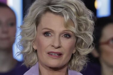 Sophie Davant victime d'un désastre esthétique : « J'étais catastrophée, j'avais une bouche de canard ! »