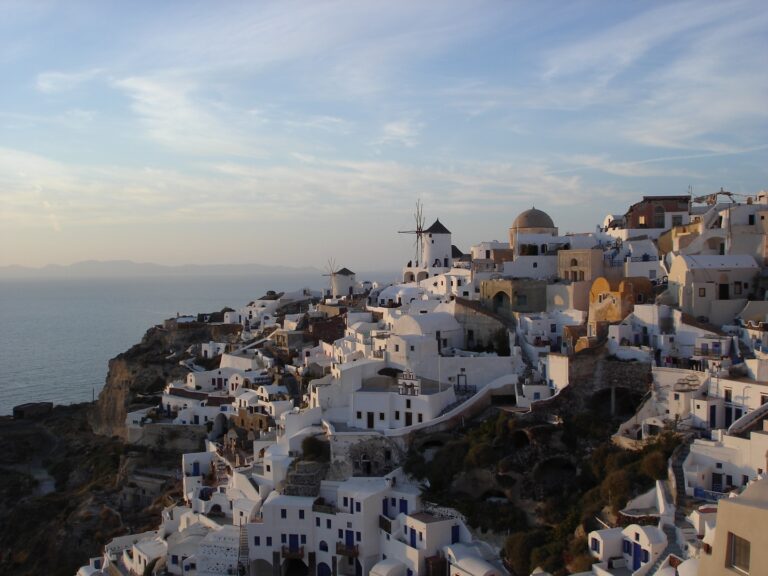 Tourisme - la Grèce en passe de battre tous les records de fréquentation en 2025