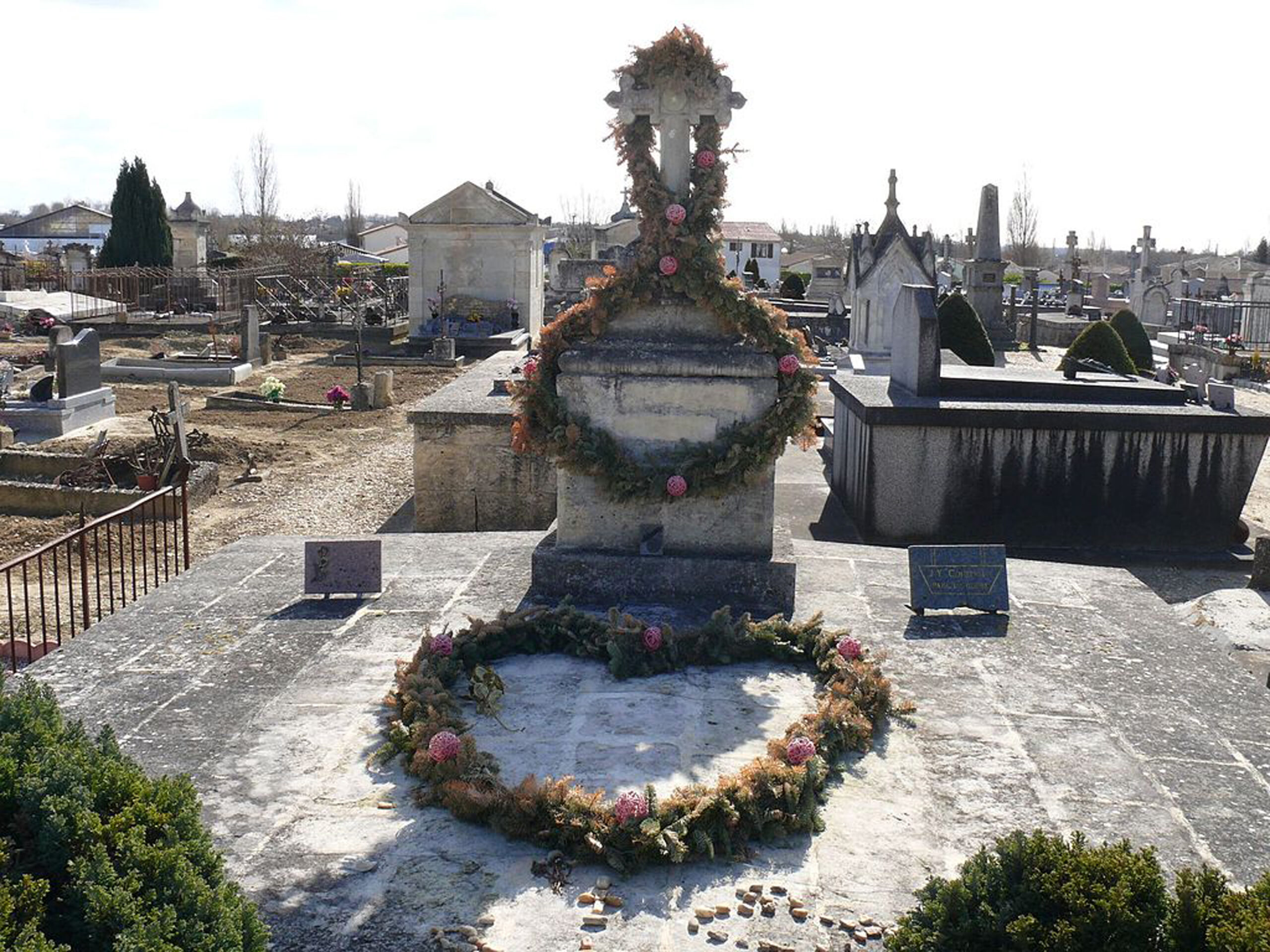 Jacques-Yves Cousteau 87 Ans